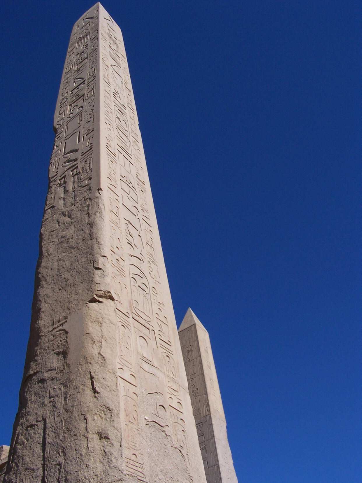 Oblisque d'Hatchepsout (30 mtres de hauteur).